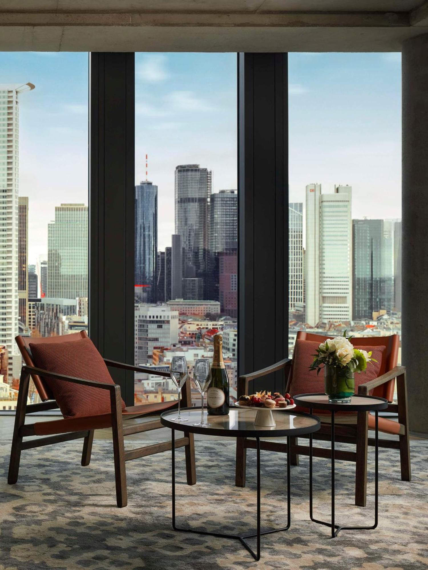 Hotel Nh Collection Frankfurt Spin Tower Frankfurt am Main Exterior foto